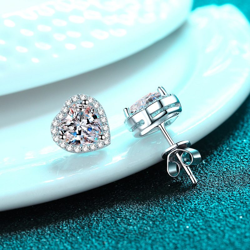 Bông Tai Bạc Nữ đính Kim Cương Moissanite Hình Trái Tim LILI 832274 3